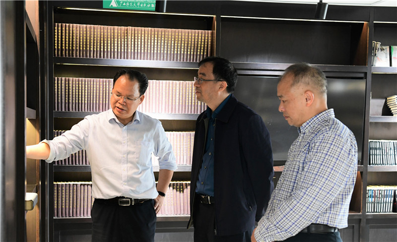 DSC_8942.jpg DSC_8942.jpg