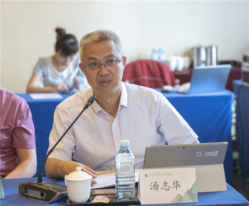 14廣西師范大學(xué)黨委常委、宣傳部部長(cháng)，馬克思主義學(xué)院院長(cháng)湯志華作專(zhuān)題發(fā)言（李顯楊 攝）.jpg