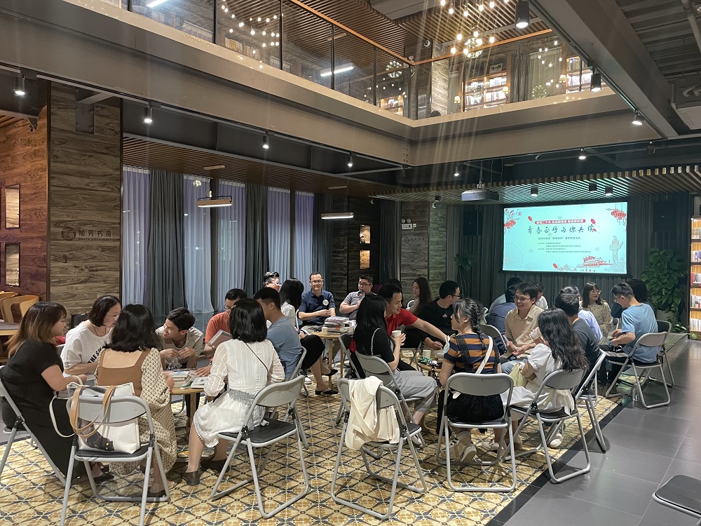 現場(chǎng)交流.jpg 現場(chǎng)交流.jpg