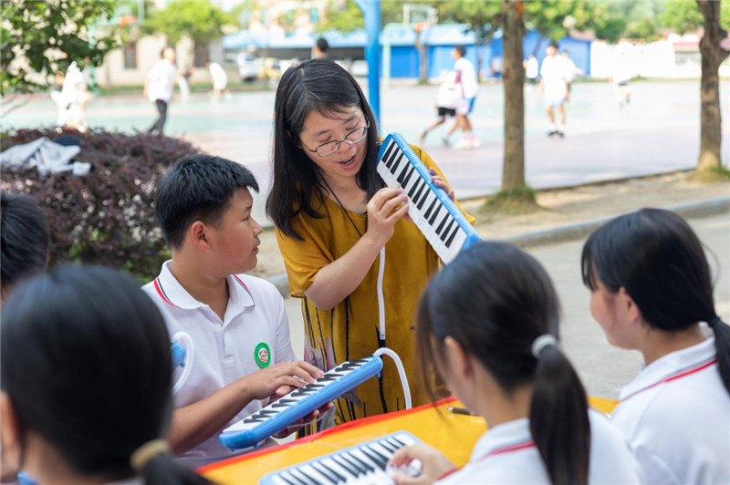 口風(fēng)琴教學(xué).jpg 口風(fēng)琴教學(xué).jpg