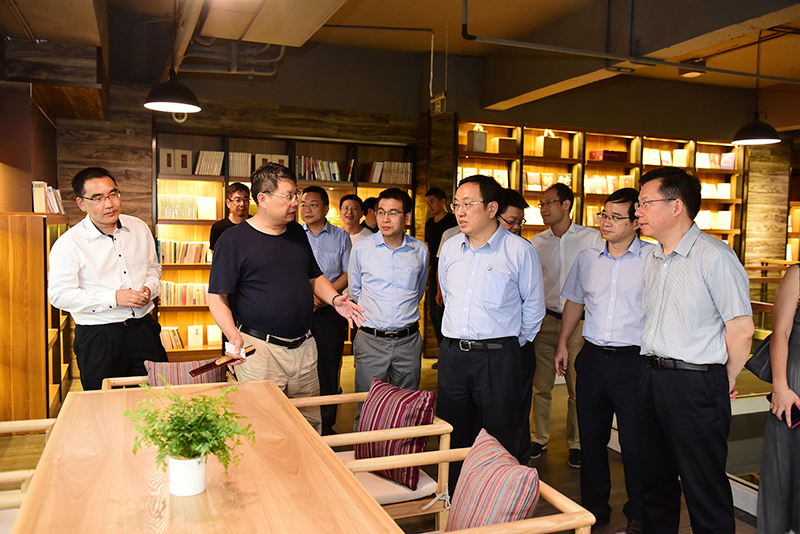 1528683644115260.jpg DSC_3095.jpg