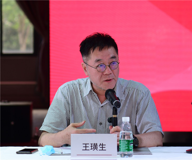 3廣州美術(shù)學(xué)院美術(shù)館總館長(cháng)、新美術(shù)館學(xué)研究中心主任王璜生致辭 （秦念 攝）.JPG